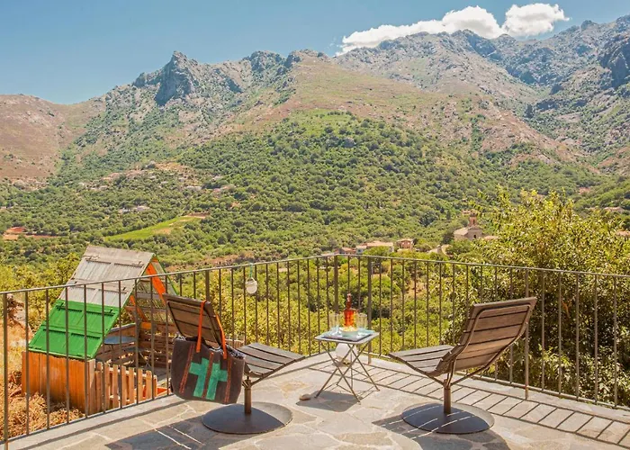 בית נופש In *